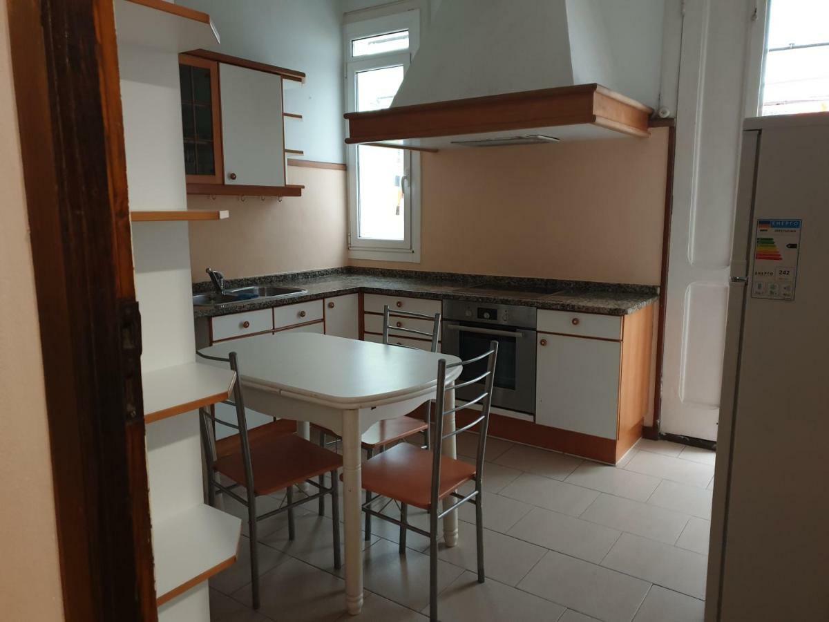 Albergue San Martin Туй Екстер'єр фото